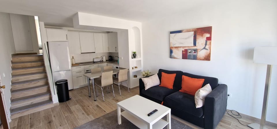 Kitchen or kitchenette, Living room, Dining area