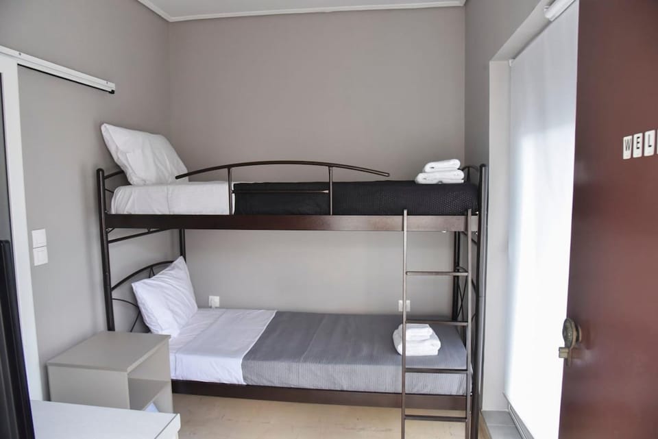 Athens Tiny rooftop by Super Host Hub Apartment in Athens