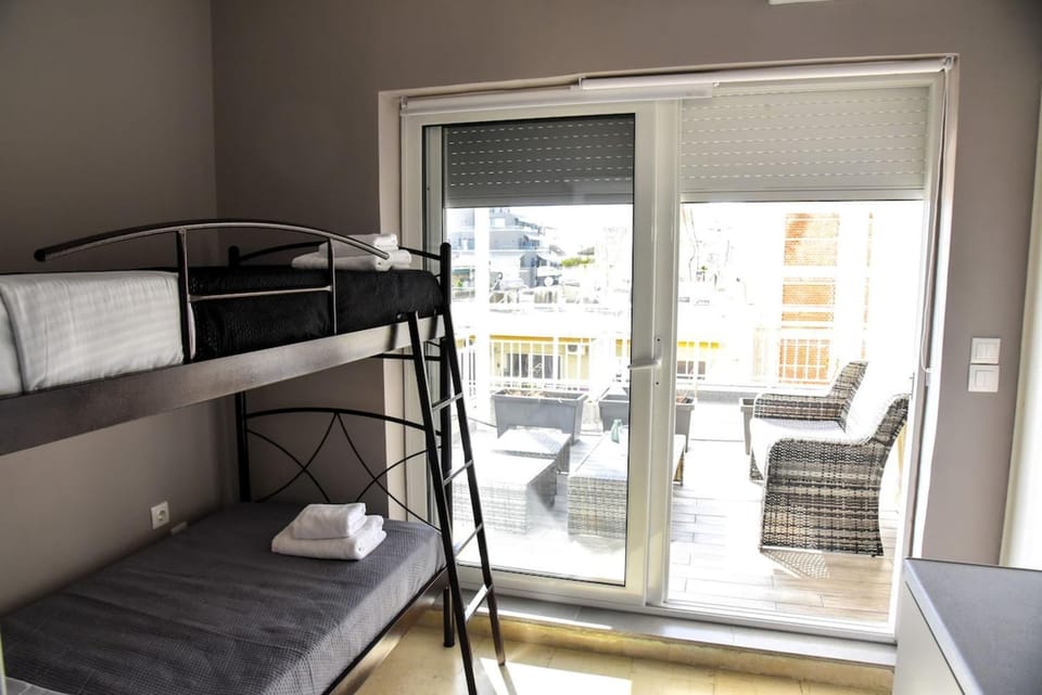 Athens Tiny rooftop by Super Host Hub Apartment in Athens