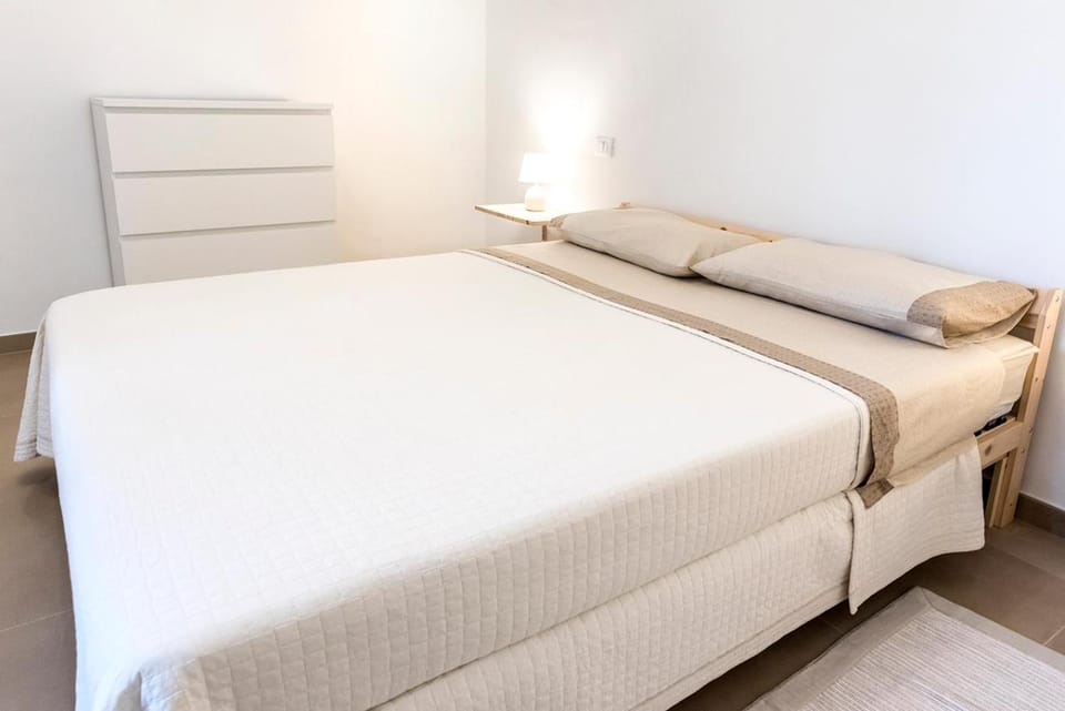 A30 - Poggio, nuovo bilocale con giardino Apartment in Marche