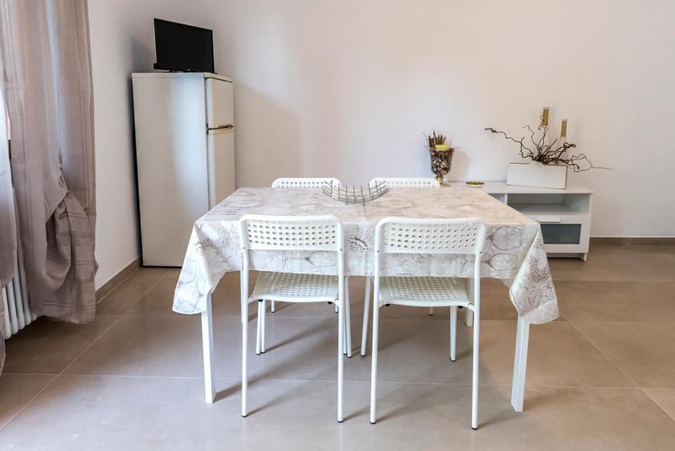 A30 - Poggio, nuovo bilocale con giardino Apartment in Marche