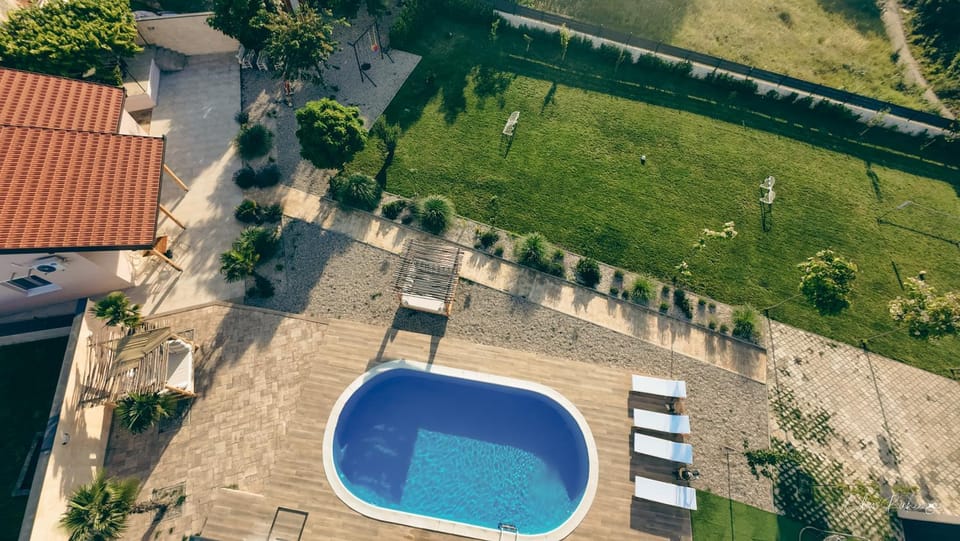 Bird's eye view, Garden, Garden view, Pool view, Swimming pool, sunbed