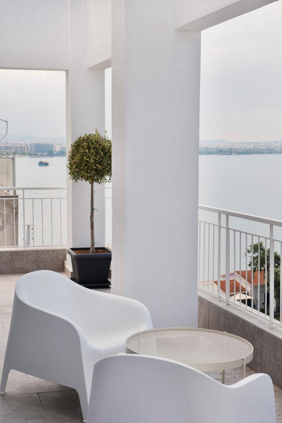 Day, Balcony/Terrace, Seating area, Sea view