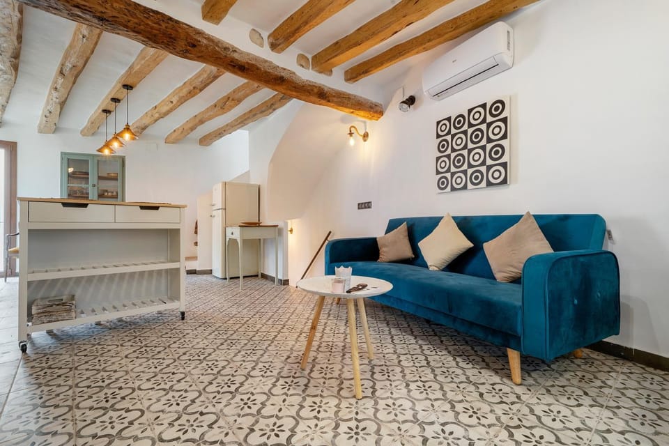 Property building, Living room