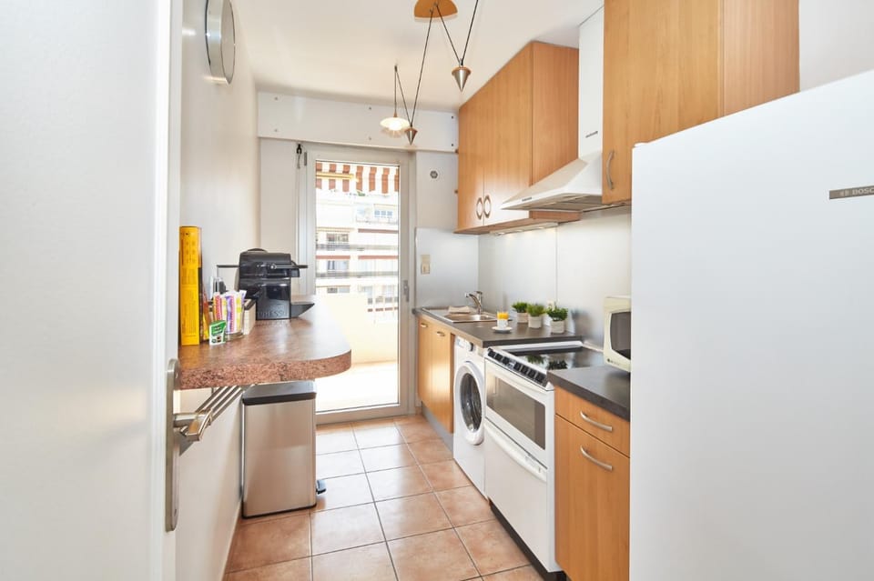 Kitchen or kitchenette, dishwasher, minibar, pet friendly, stove, toaster