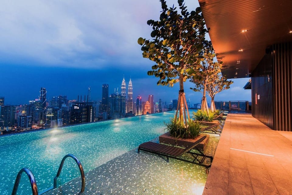 Swimming pool, Swimming pool