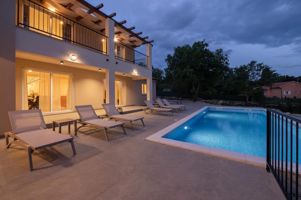 Property building, Night, Balcony/Terrace, Swimming pool, sunbed