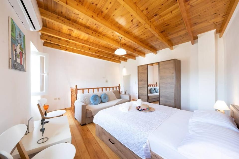 Bed, wardrobe