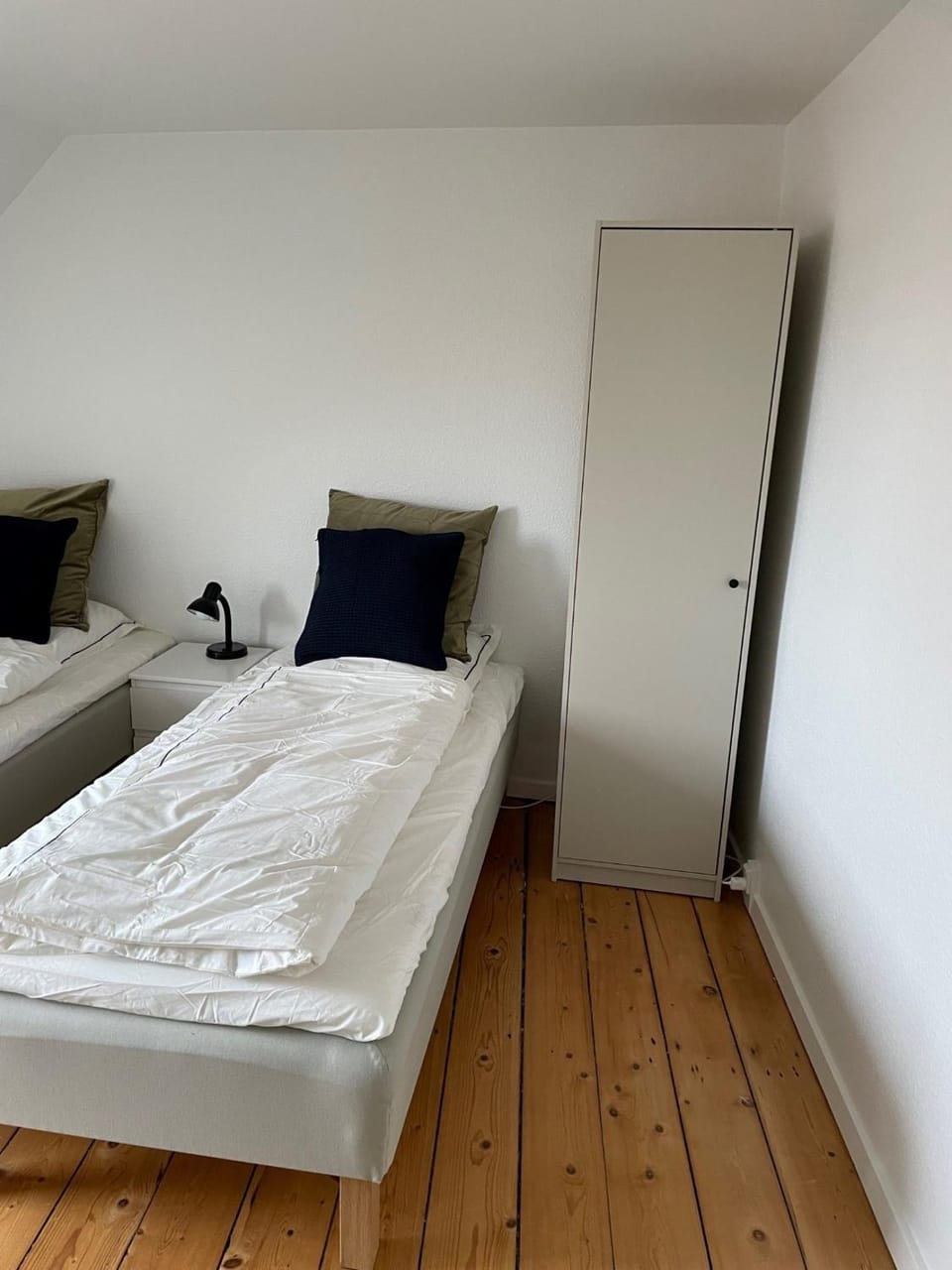 Bedroom, wardrobe