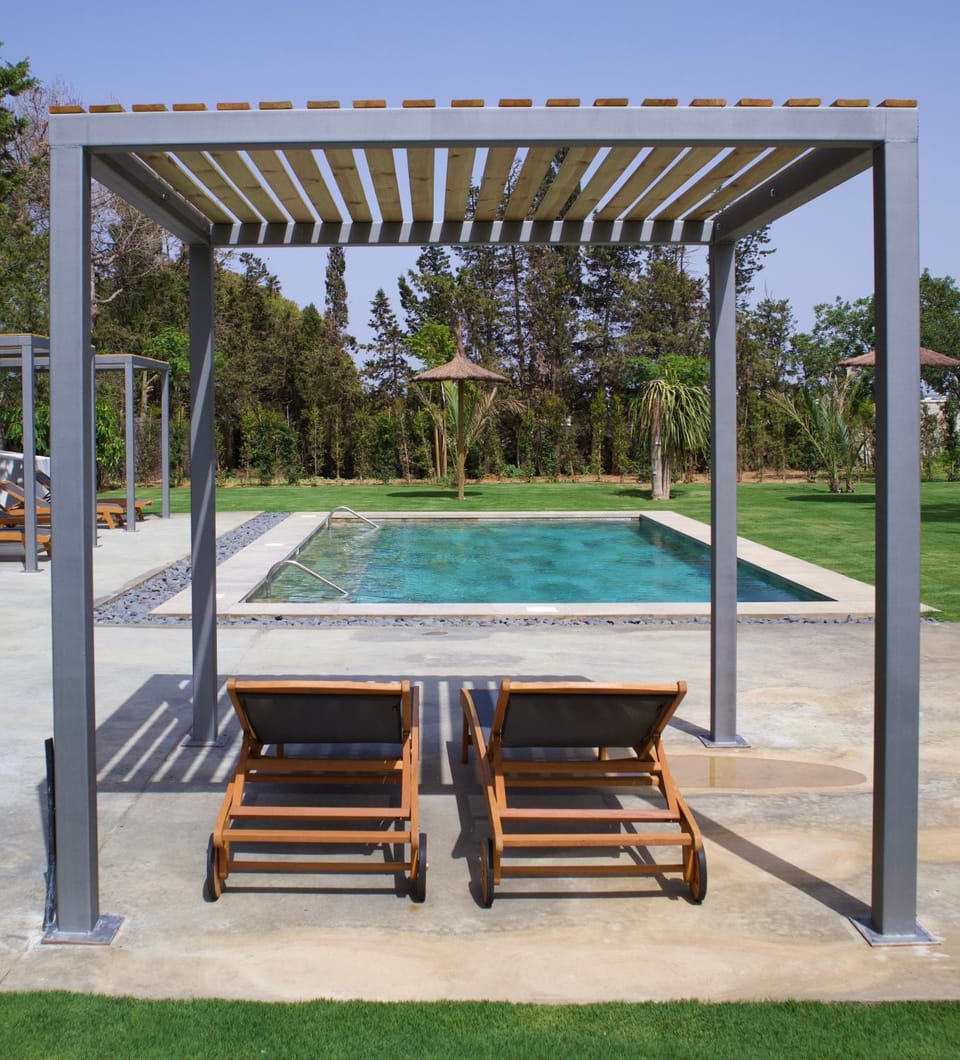 Pool view, Swimming pool