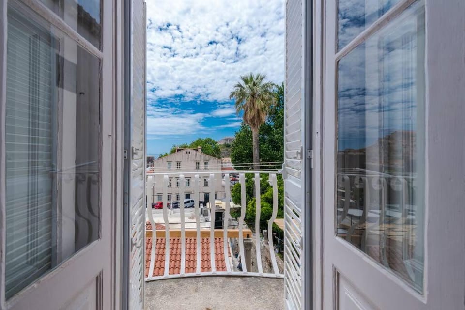 Patio, Balcony/Terrace