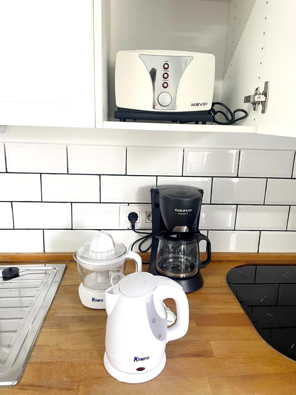 Coffee/tea facilities