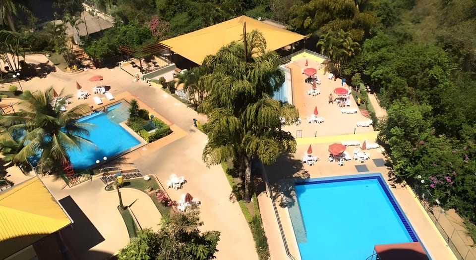 Swimming pool, Swimming pool