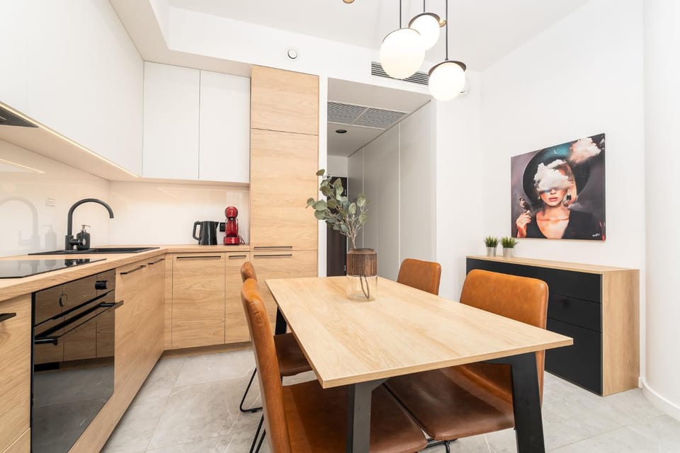 Kitchen or kitchenette, Dining area, pet friendly, stove