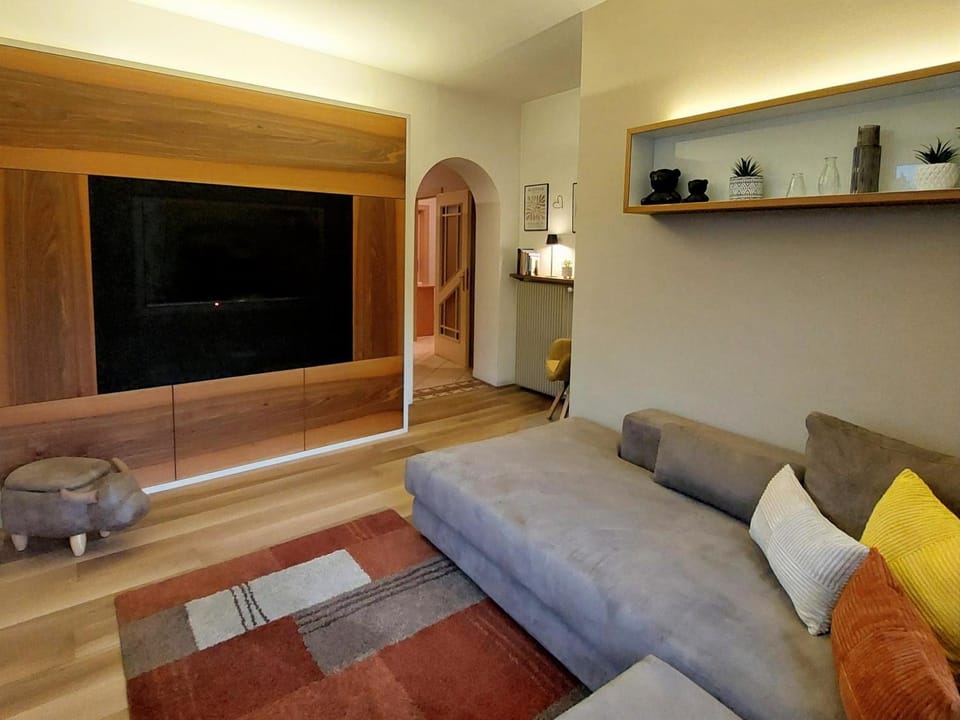 TV and multimedia, Living room