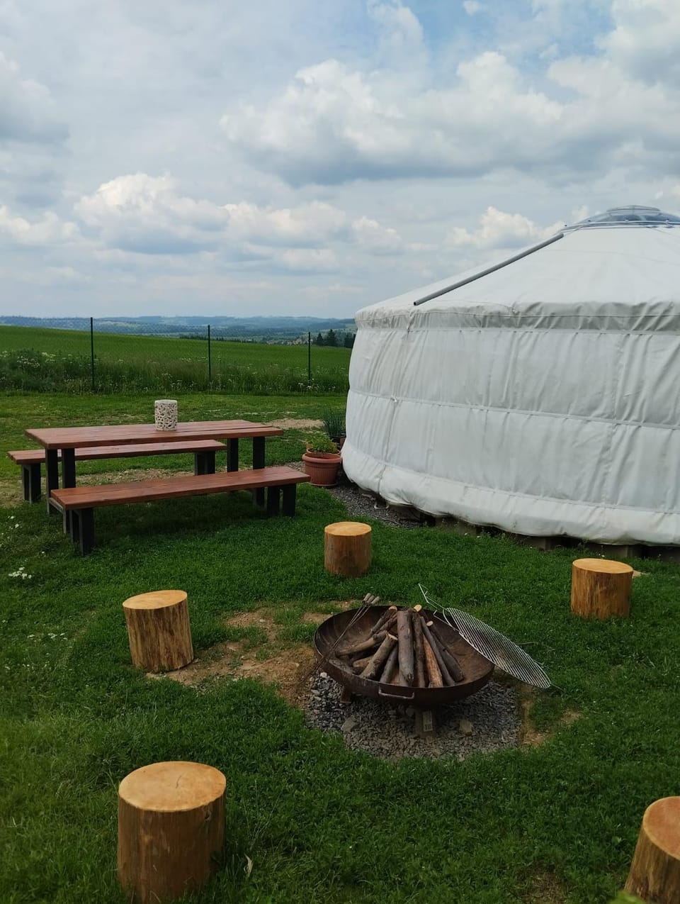 BBQ facilities, Garden, Seating area
