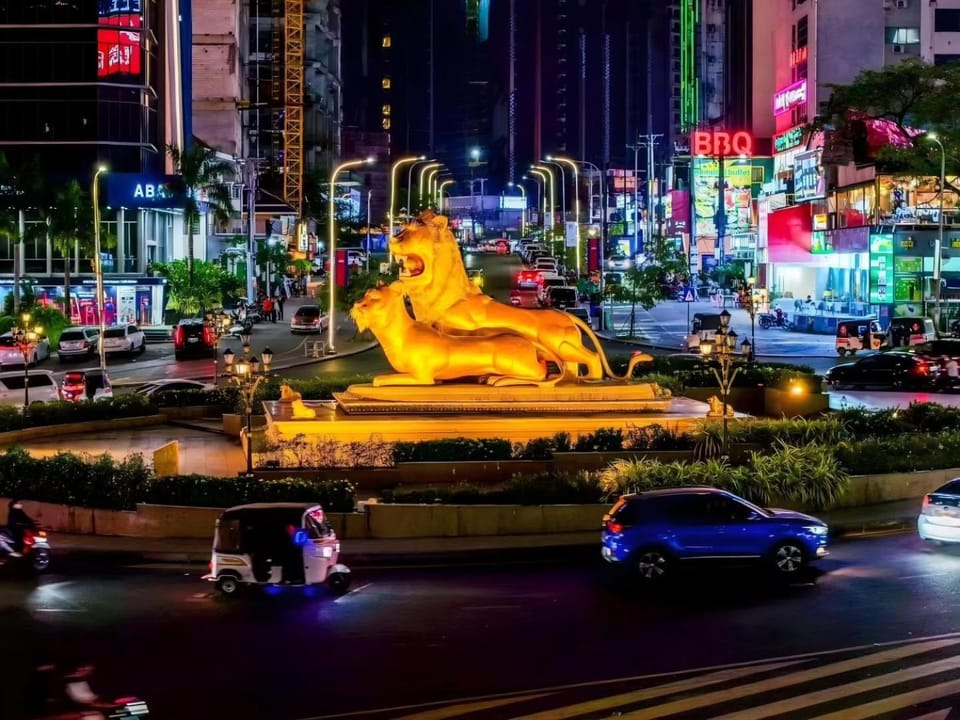 Nearby landmark, City view, Location