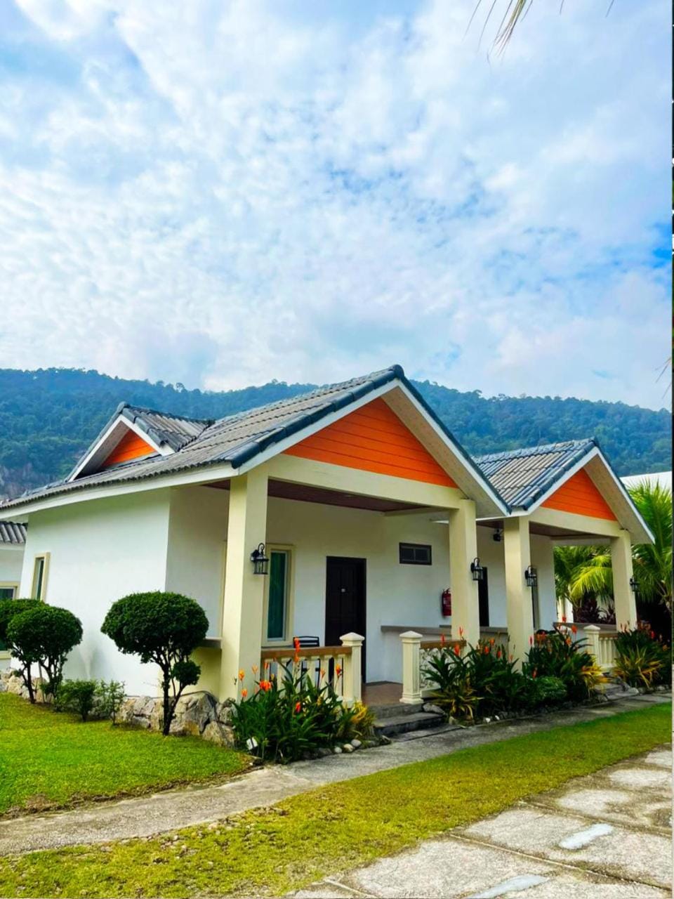 Property building, Day, Natural landscape, View (from property/room), Mountain view