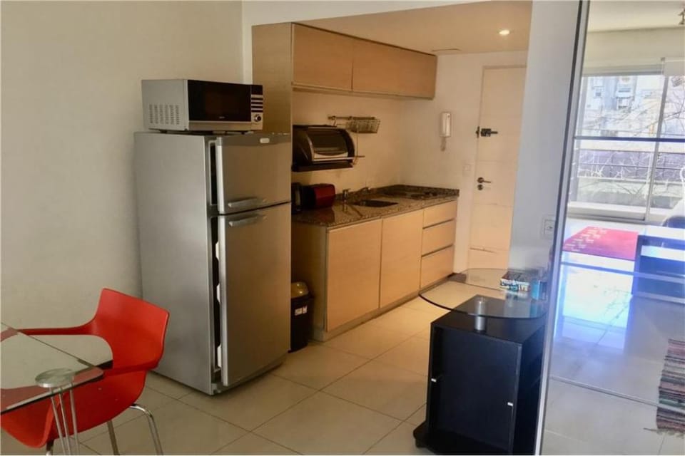 Kitchen or kitchenette, minibar, toaster