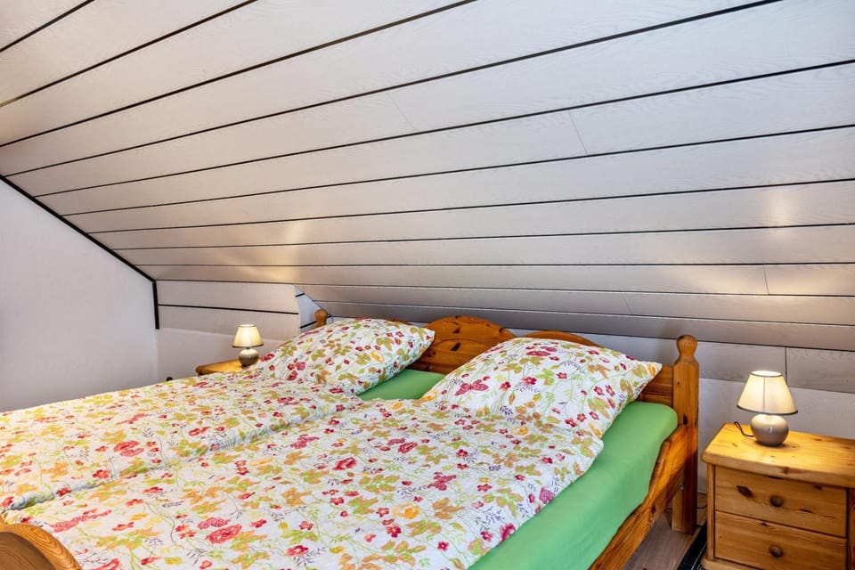 Property building, Living room, Bedroom