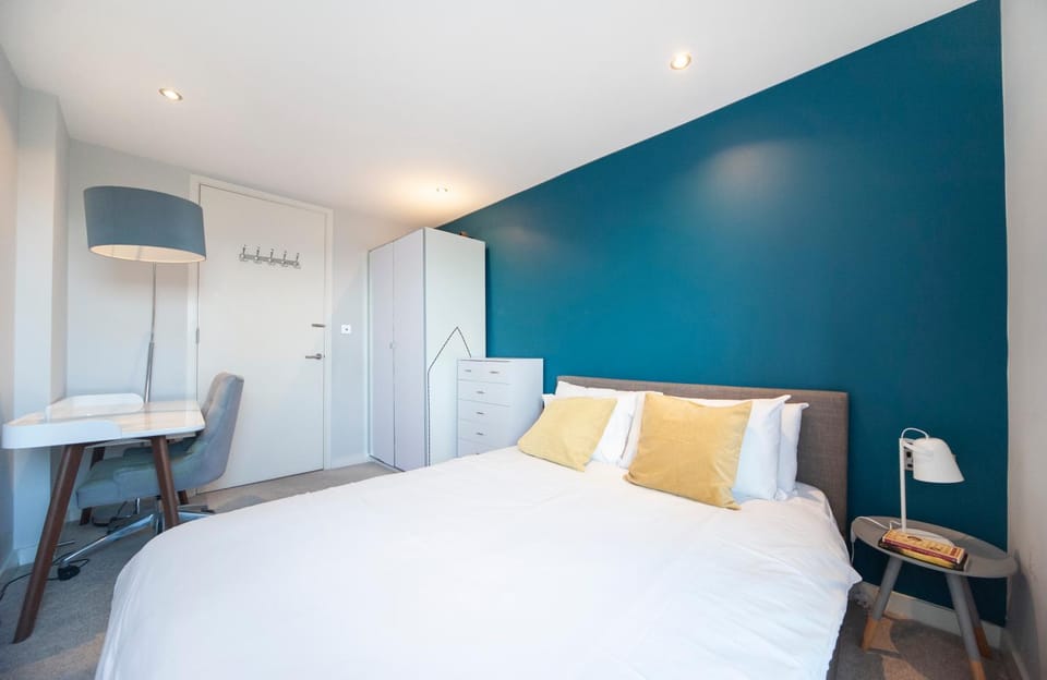 Bed, Bedroom, hair dresser, wardrobe