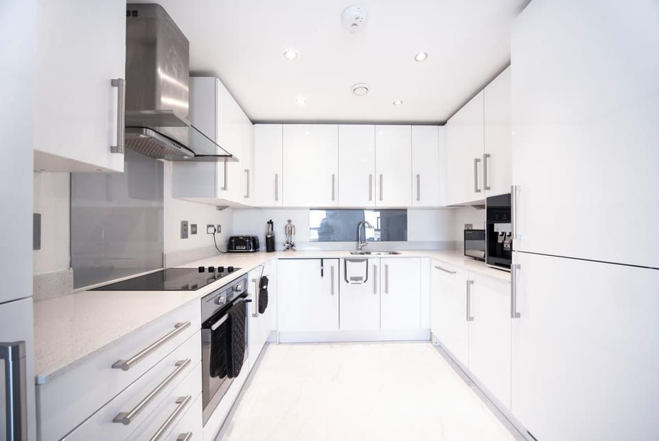 Coffee/tea facilities, Kitchen or kitchenette, dishwasher, minibar, pet friendly, toaster, washing machine, kitchen