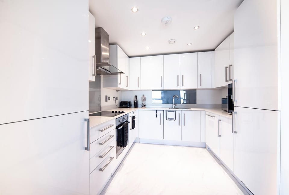 Coffee/tea facilities, Kitchen or kitchenette, dishwasher, minibar, pet friendly, stove, toaster, washing machine, kitchen