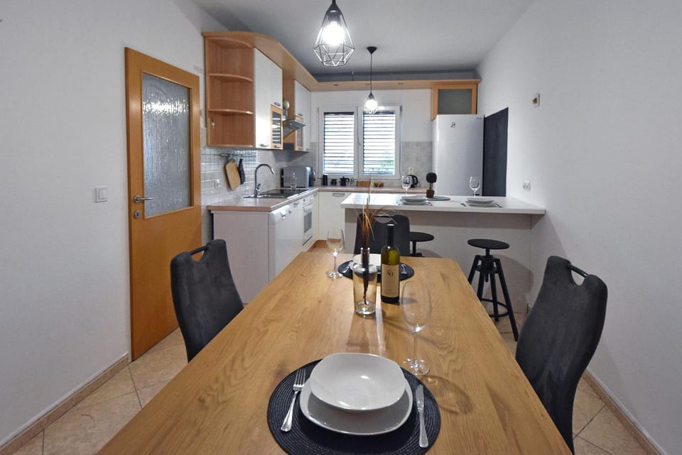 Family apartment Sara Apartment in Zadar