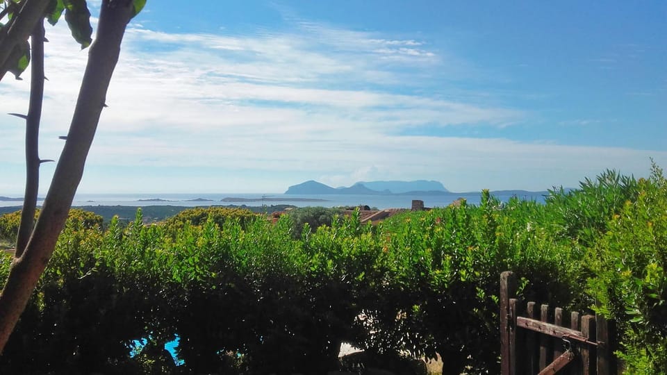 Nearby landmark, Day, Natural landscape, Mountain view, Sea view