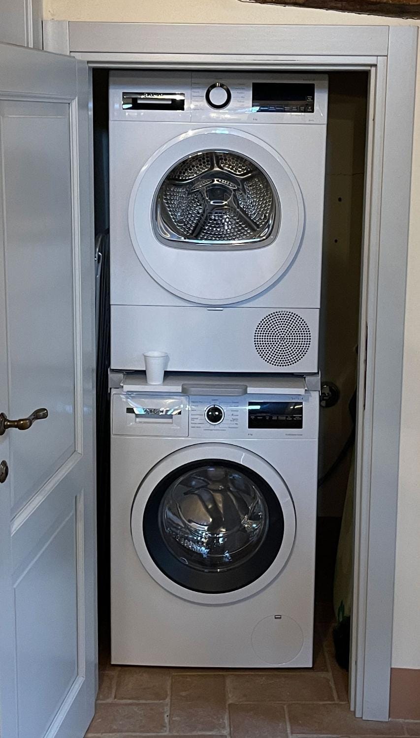 furniture, laundry, washing machine, dryer
