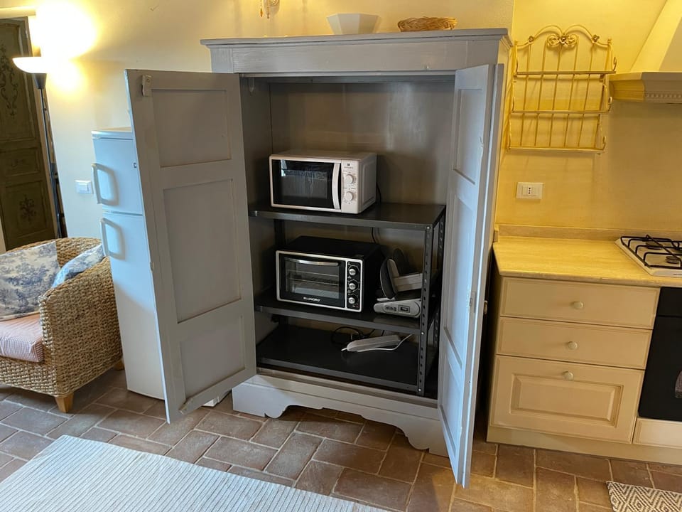 Kitchen or kitchenette, minibar, pet friendly