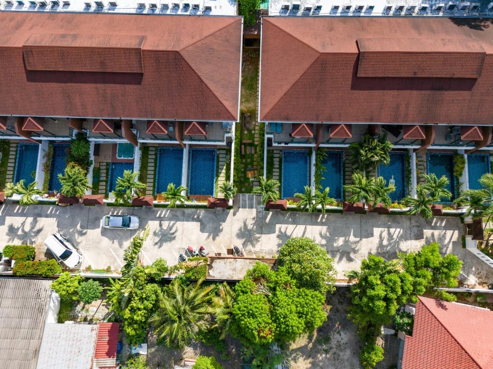 Kamala Beach 3-bedroom villa near Fantasea with high-speed Wi-Fi and private pool Villa in Kamala