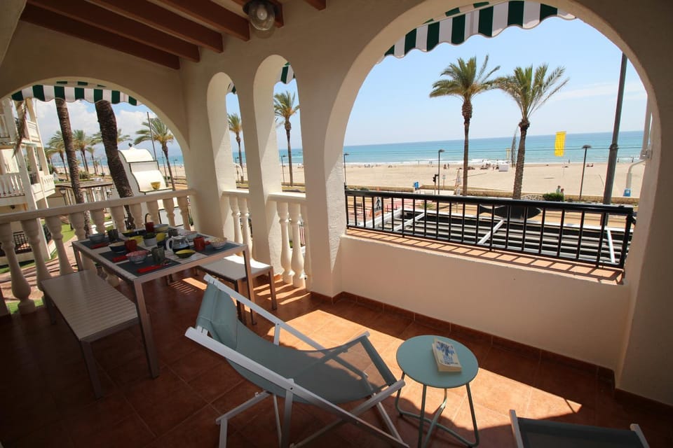 from muchavista beach/sea views Apartment in Alicante