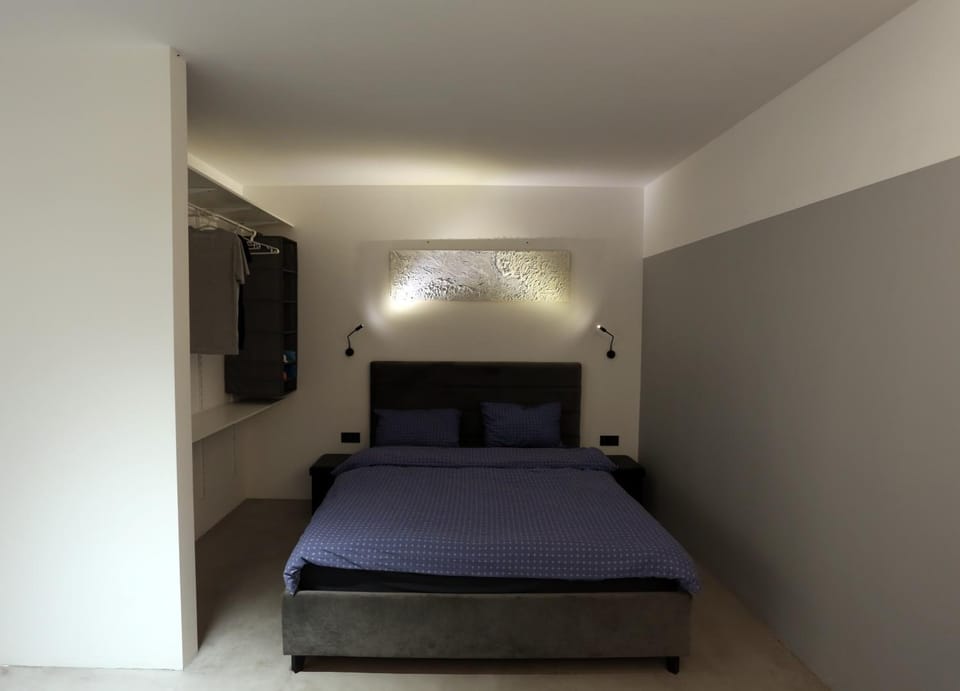 Bed, Bedroom, wardrobe