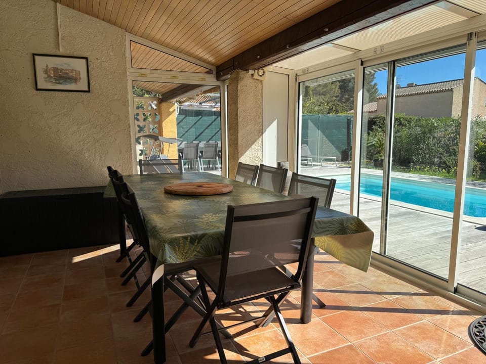 Patio, Day, View (from property/room), Balcony/Terrace, Dining area, Pool view, Swimming pool, sunbed