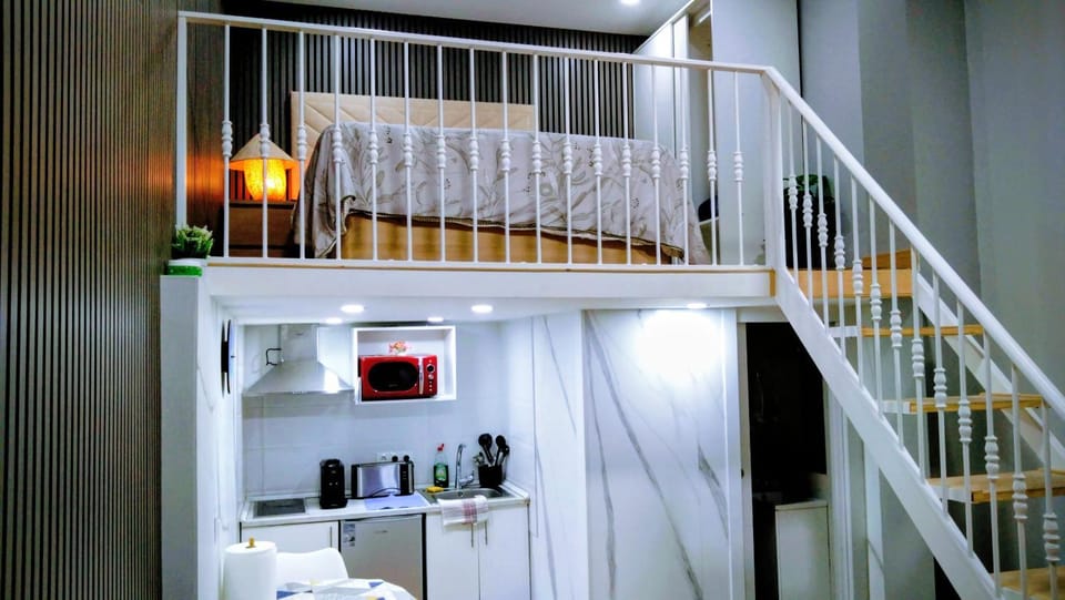 Coffee/tea facilities, Kitchen or kitchenette, toaster