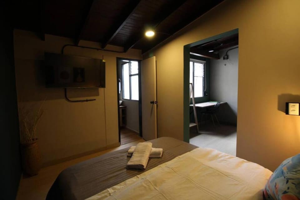 Alojamiento sector Universidad de Medellín - ONE205 By Roots Rentals Apartment in Medellin
