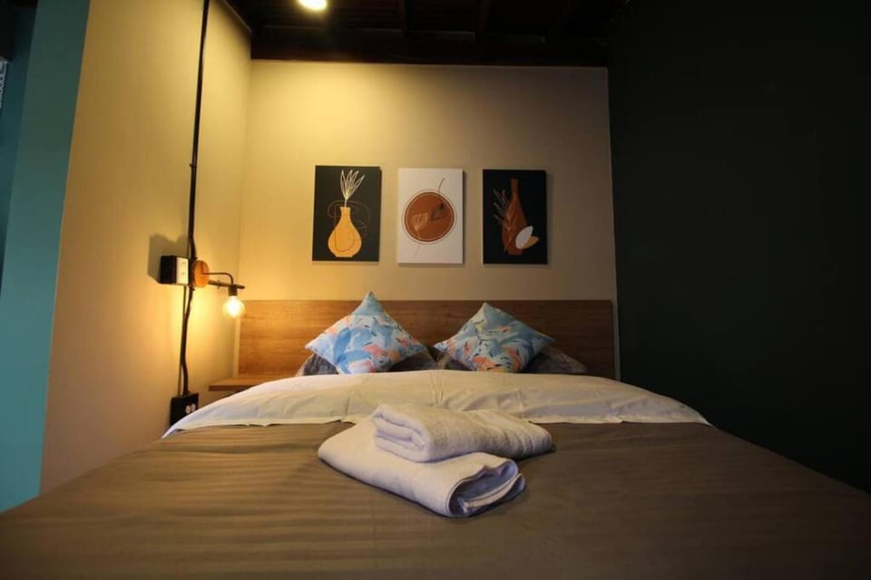 Alojamiento sector Universidad de Medellín - ONE205 By Roots Rentals Apartment in Medellin