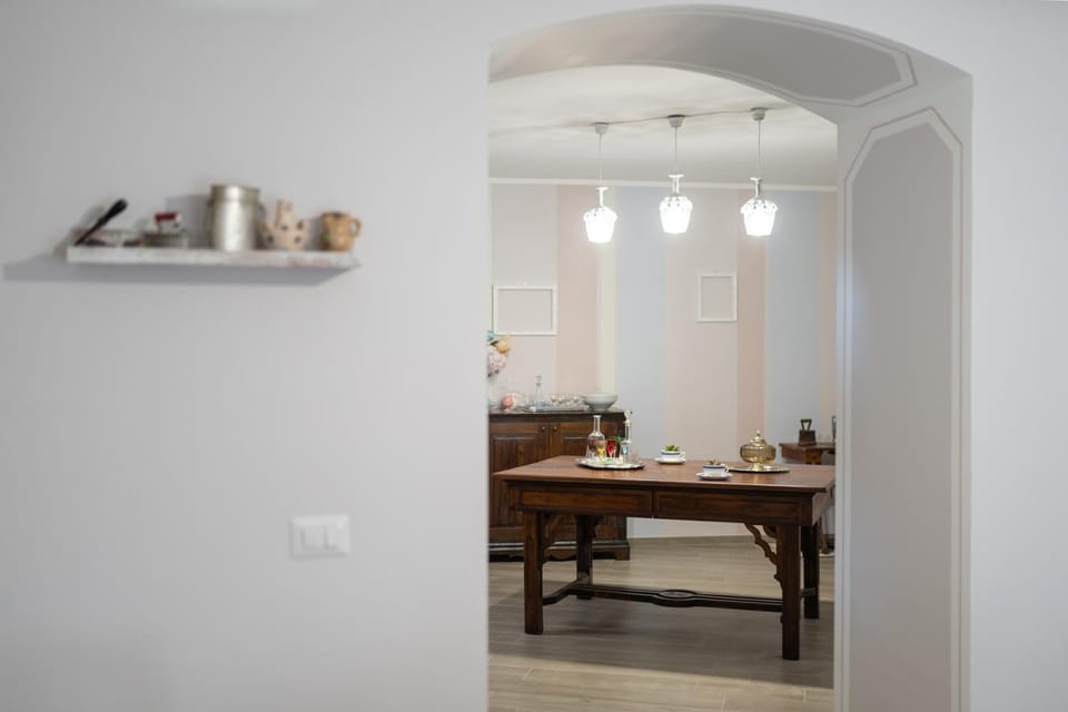 Dining area, Breakfast