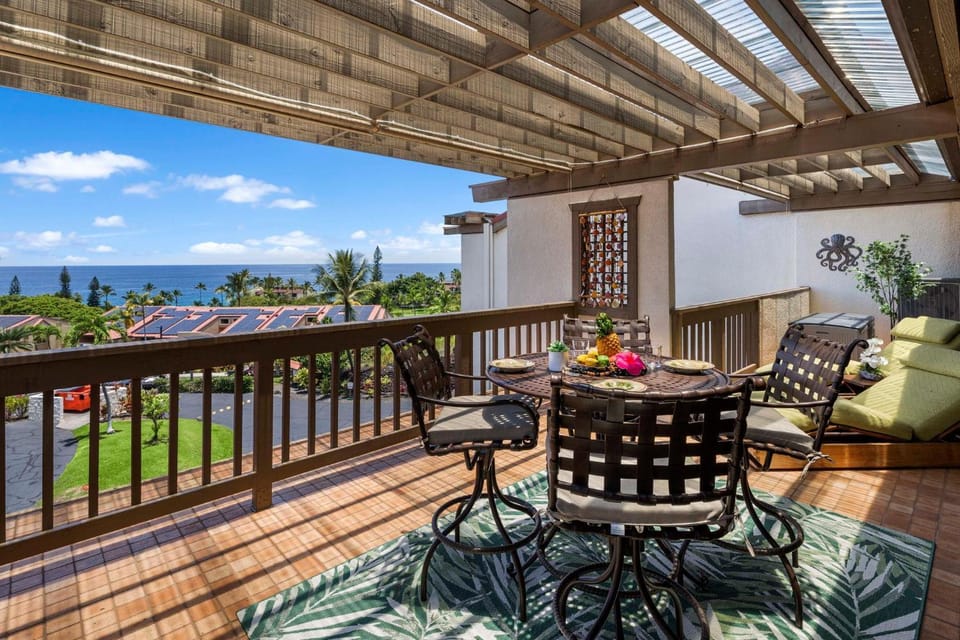 Kona Coast Resort at Keauhou Gardens 10-301 House in South Kona