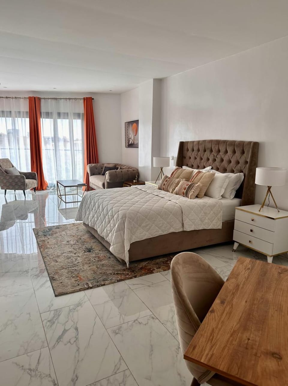 Bed, View (from property/room), Photo of the whole room, Seating area, Bedroom