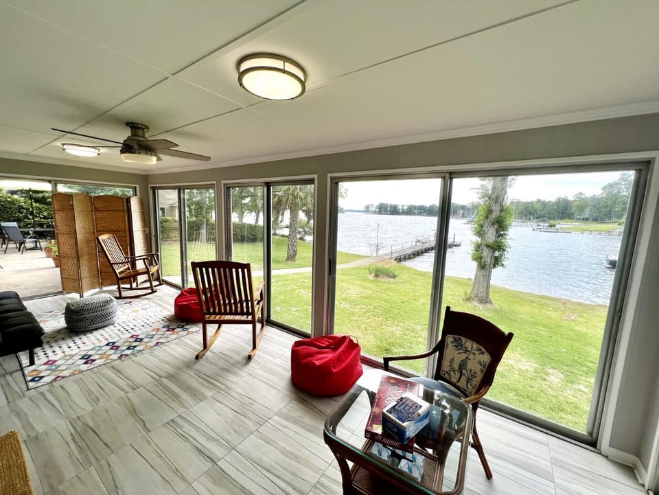 View (from property/room), Lake view