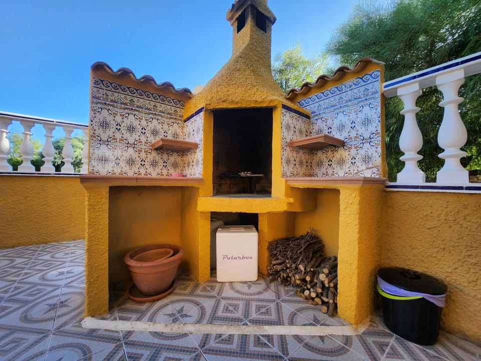 BBQ facilities, Garden