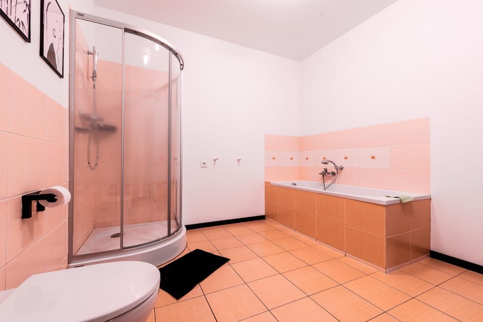 Shower, Bathroom, Bath
