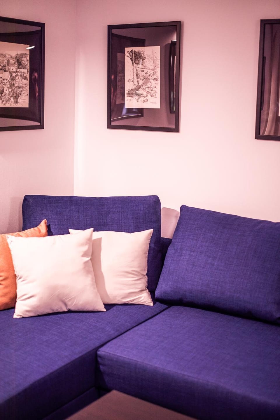 Living room, Seating area