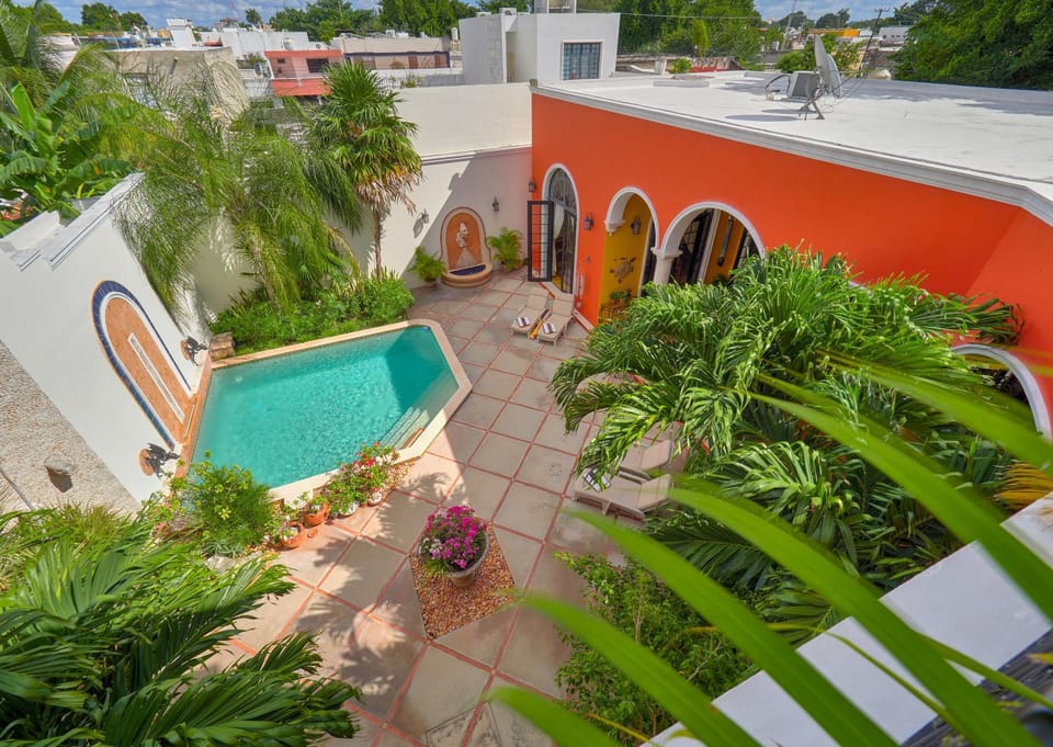 Inner courtyard view
