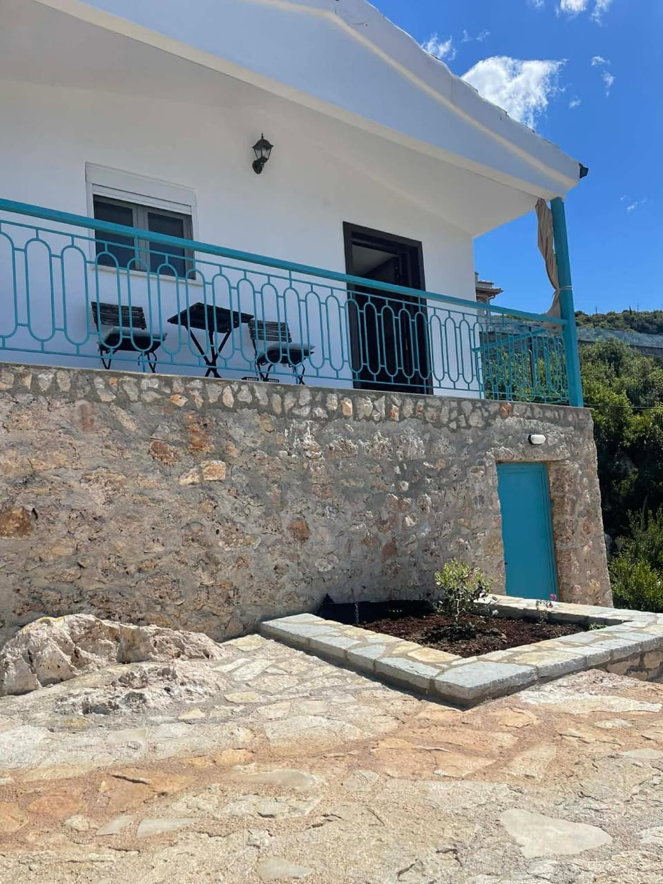 Property building, Balcony/Terrace