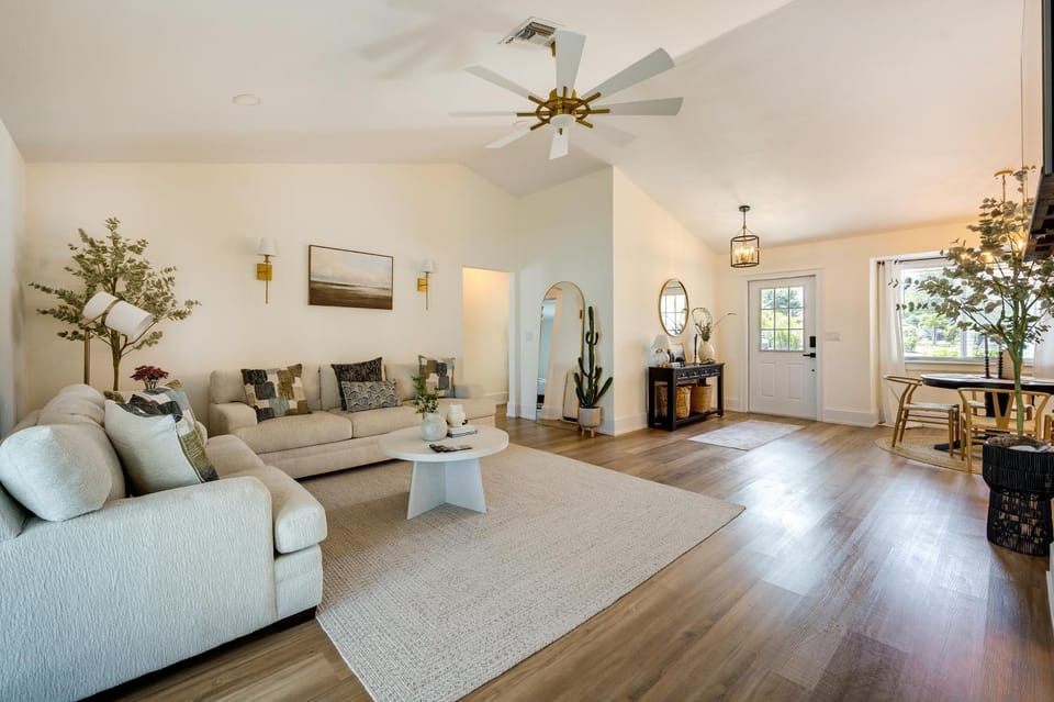 Chic Bonita Springs Vacation Rental, 6 Mi to Beach House in Bonita Springs