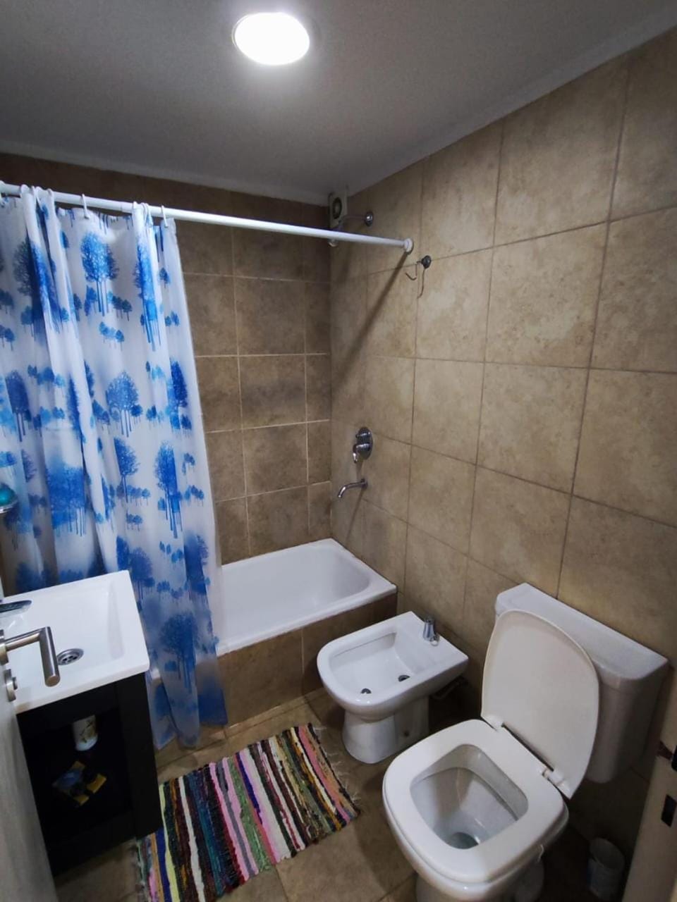 Shower, Bathroom, Bath, bidet, towels