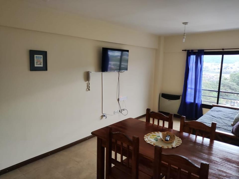 TV and multimedia, Dining area